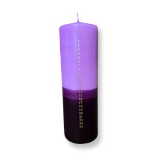 Silu Candle By Malene Wagner - Kalenderlys, lilla/violet - H22 cm. - Silu Candle by Malene Wagner